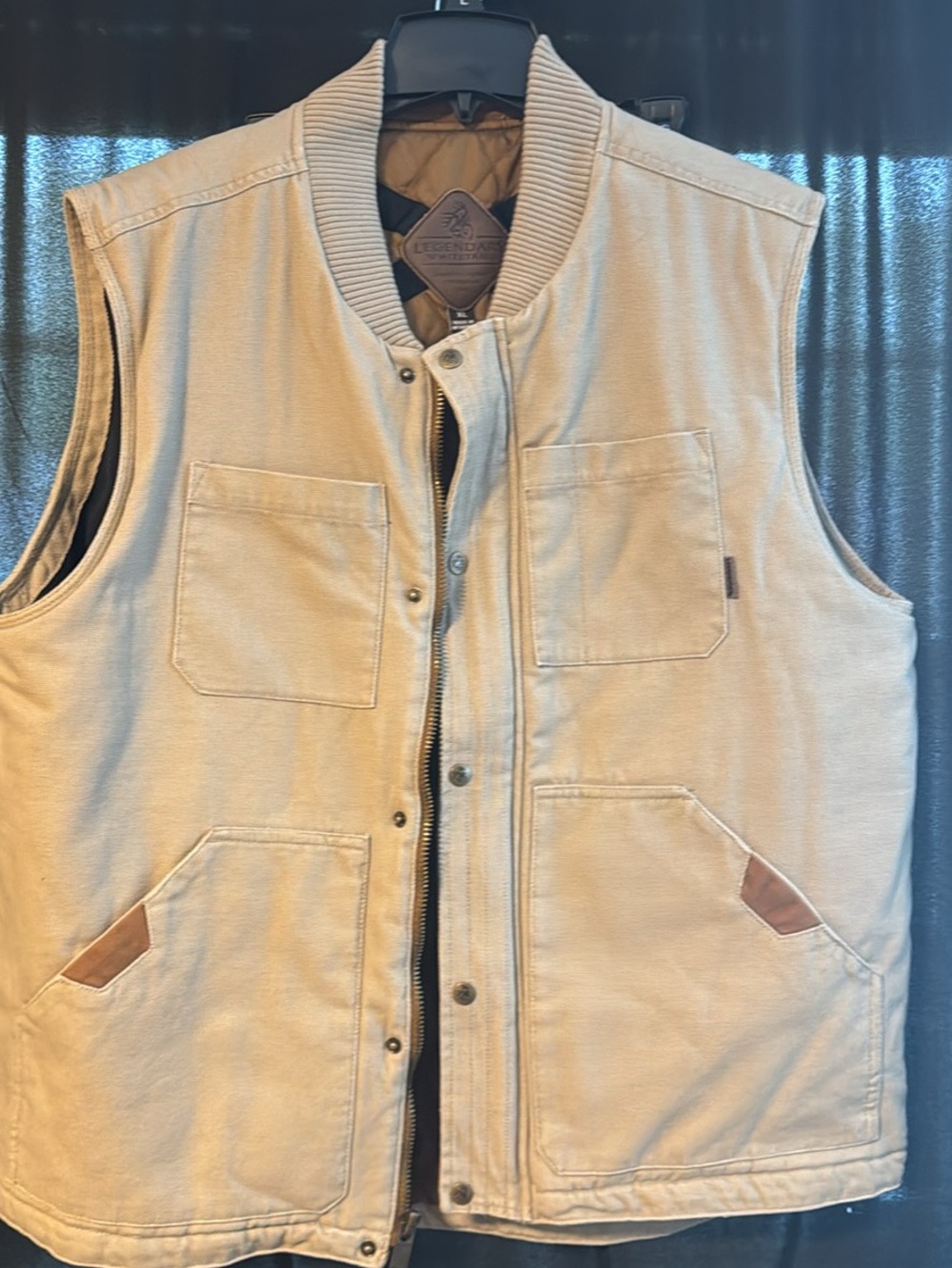 Legendary Whitetails Tan and Brown Quilted Jacket Interior